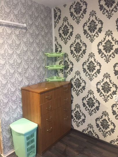 Комната 13 м² в 5-к., 4/9 эт.