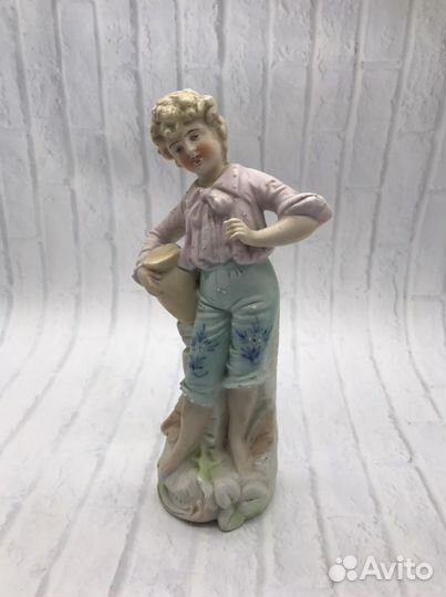 Статуэтка германия