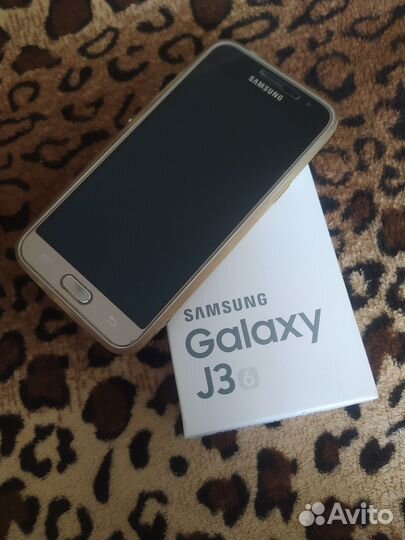 Samsung Galaxy J3 (2016) SM-J320H/DS, 8 ГБ