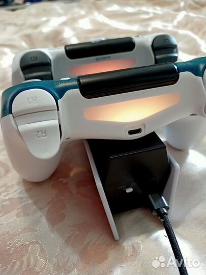 Зарядная станция ps4