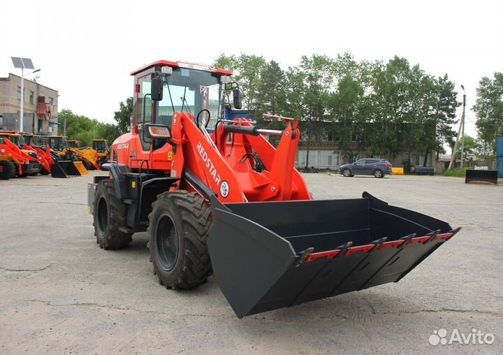 Фронтальный погрузчик Redstar 2500GT, 2023