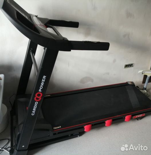 Беговая дорожка CardioPower T40