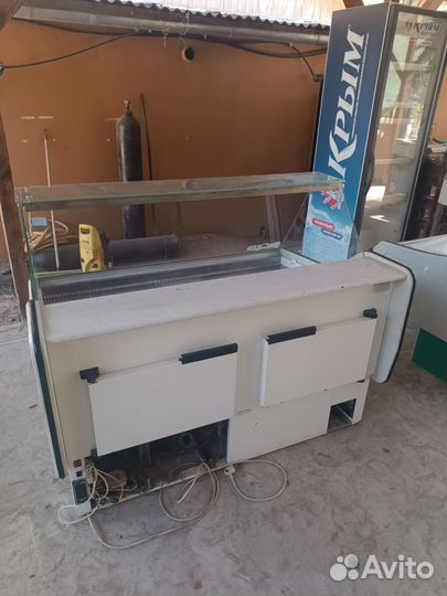 Холодильная витрина