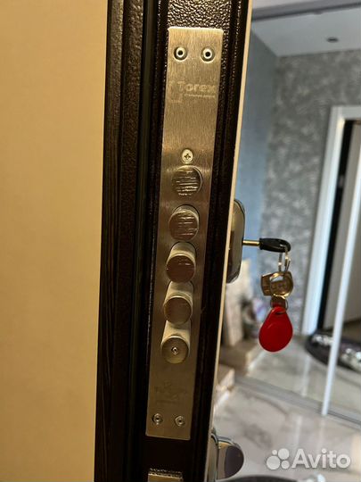 Вскрытие замков дверей, автомобилей