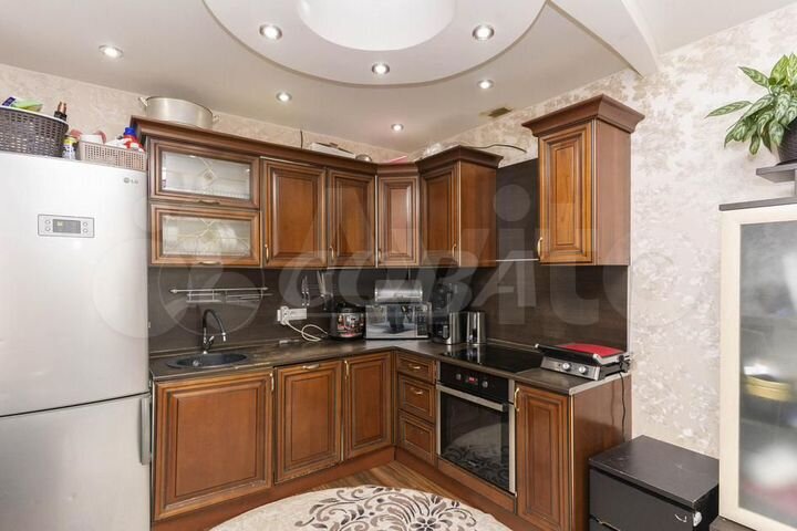 2-к. квартира, 44 м², 10/17 эт.