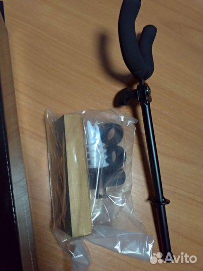 Держатели настенные для гитар, крюк, Ortega новые