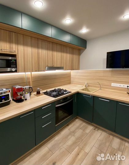 Угловая кухня на заказ. Фабрика