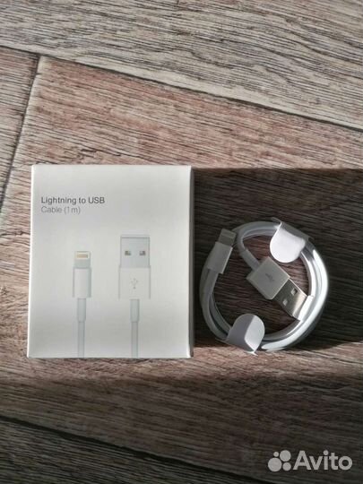 Шнур на iPhone