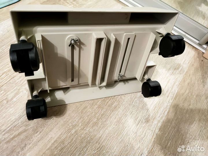 Подставка под системный блок раздвижная