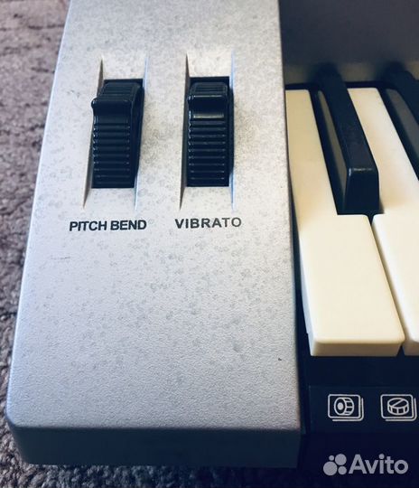 Синтезатор