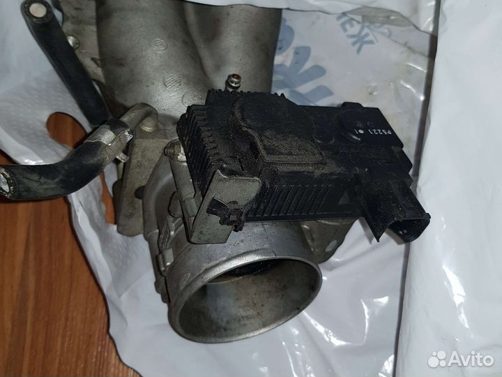 Дроссельная заслонка