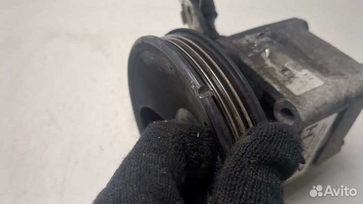 Гур Nissan Almera N16, 2004