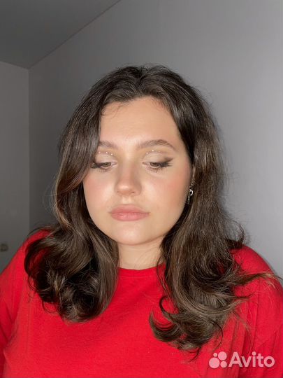 Визажист, бровист