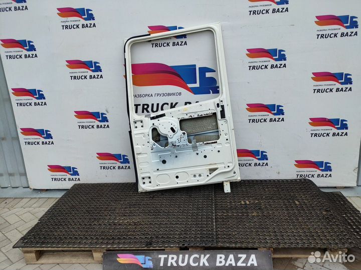 Каркас двери правой Daf 95XF, Daf XF105, Daf XF95