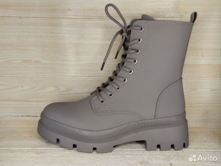 Размер 37. Tamaris, ботинки (демисезон)