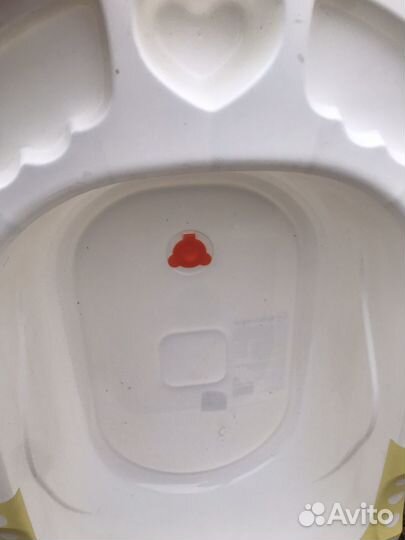 Детская ванночка для купания с горкой Happy Baby