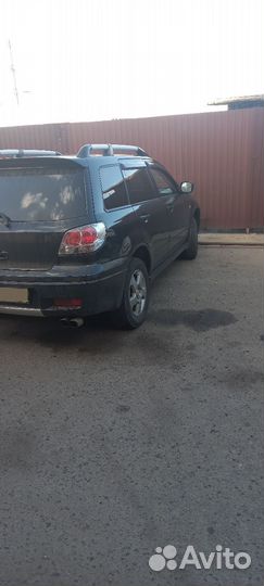 Mitsubishi Outlander 2.4 AT, 2003, битый, 182 000 км