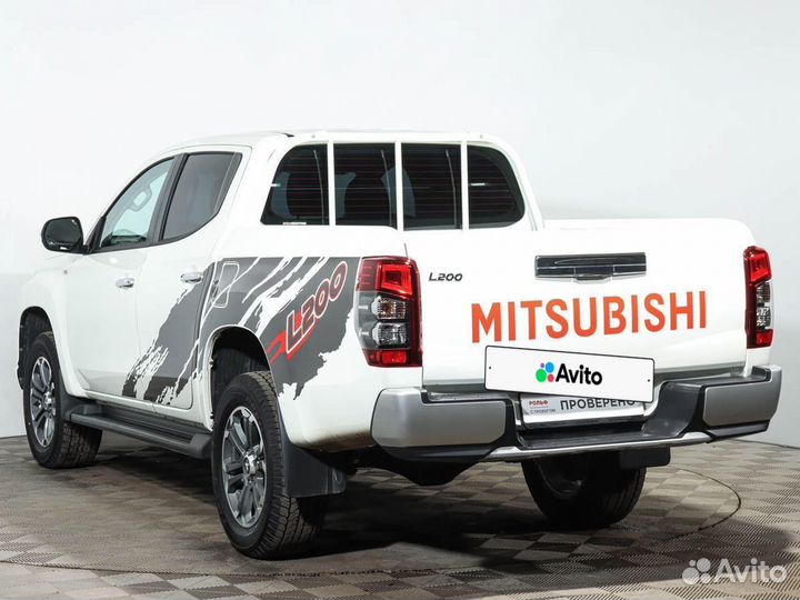 Mitsubishi L200 2.4 МТ, 2022, 3 265 км