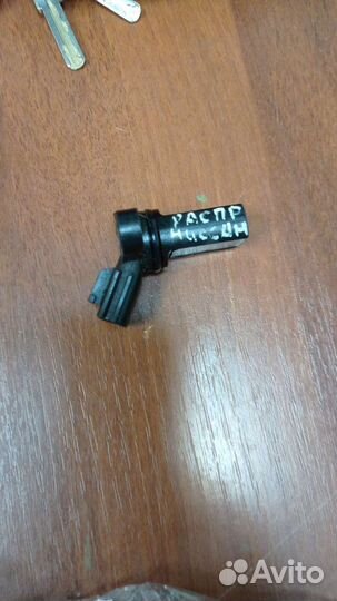 Датчик коленвала, распредвала Ниссан (разные)