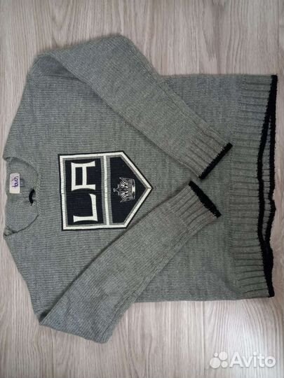 Свитер женский нхл