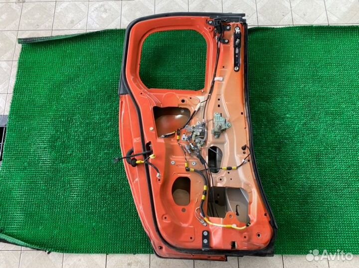 Уплотнитель двери лев. зад. Toyota Fj cruiser