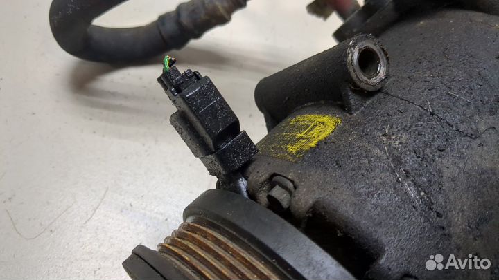 Компрессор кондиционера Volvo S40 2004, 2005