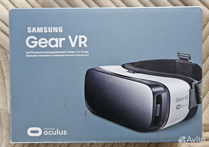 Samsung Gear VR очки виртуальной реальности