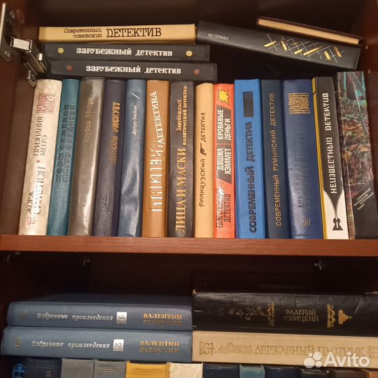 Книги детективы
