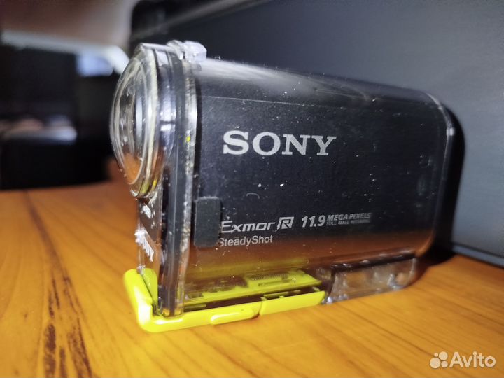 Видеокамера экшн-камера Sony HDR-AS20