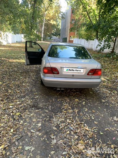 Mercedes-Benz E-класс 2.3 AT, 1997, 300 000 км