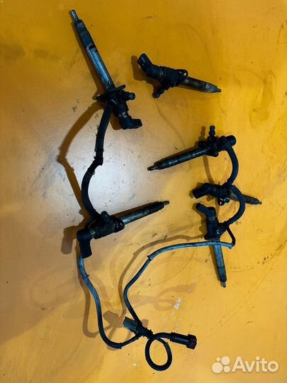 Форсунка топливная на Land Rover Discovery 3