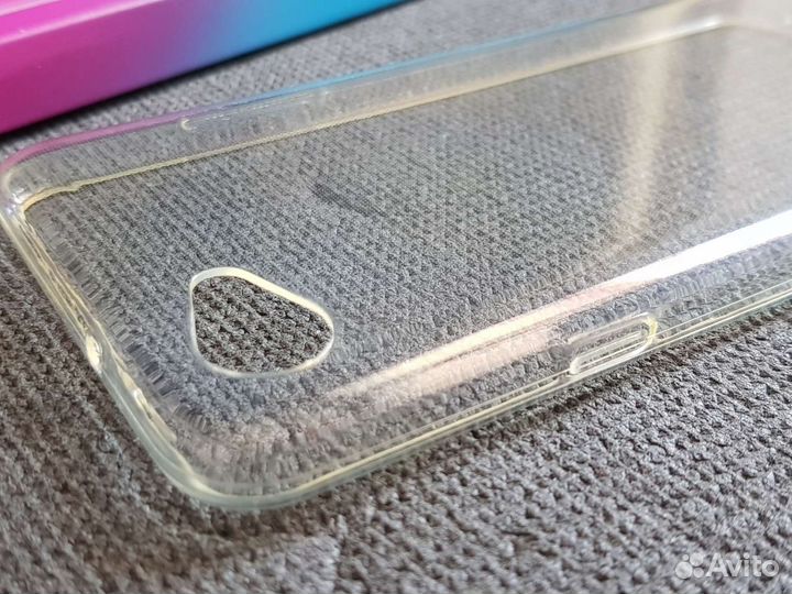 Ультра-тонкий Чехол для LG Q6A (M700) прозрачный