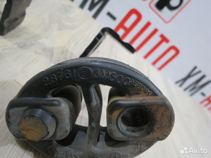 Крепление глушителя Kia Stinger