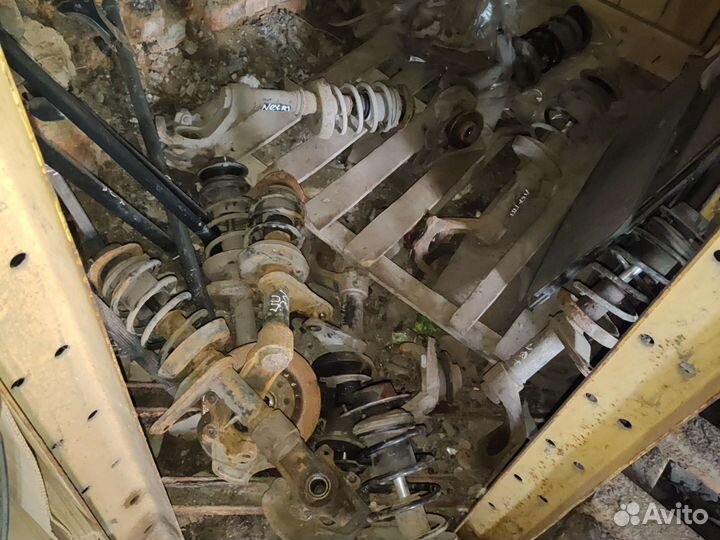 Стойка передняя деу нексия