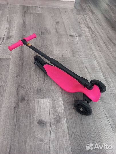 Самокат детский трехколесный