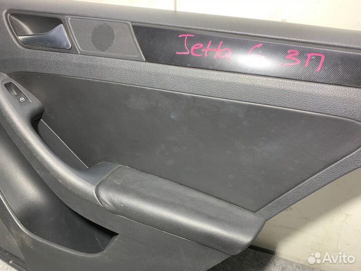 Обшивка двери задняя правая Volkswagen Jetta 162