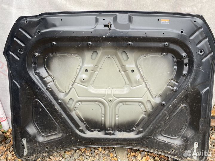 Капот Hyundai Genesis G80