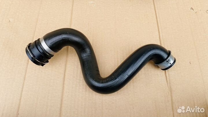 Патрубок радиатора Mercedes Benz ML-GL-GLE-GLS 166