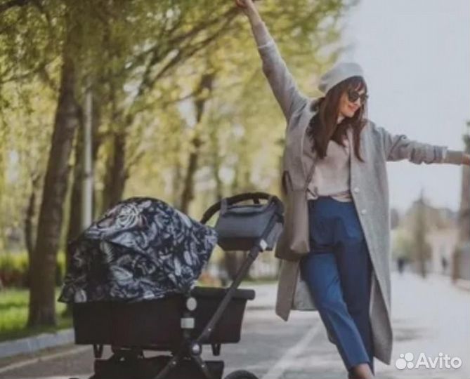 Коляска 3 в 1 с дождевиком и рукавичками