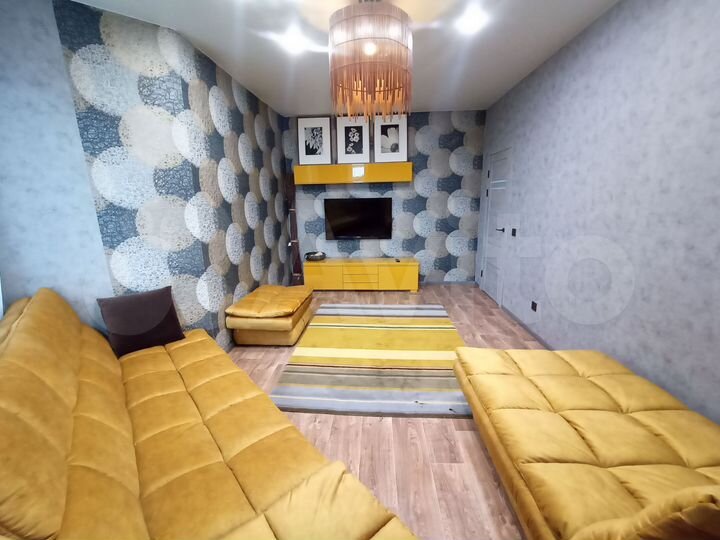 2-к. квартира, 60 м², 4/9 эт.