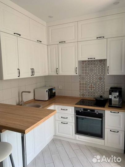 Кухня под потолок артикул 85682