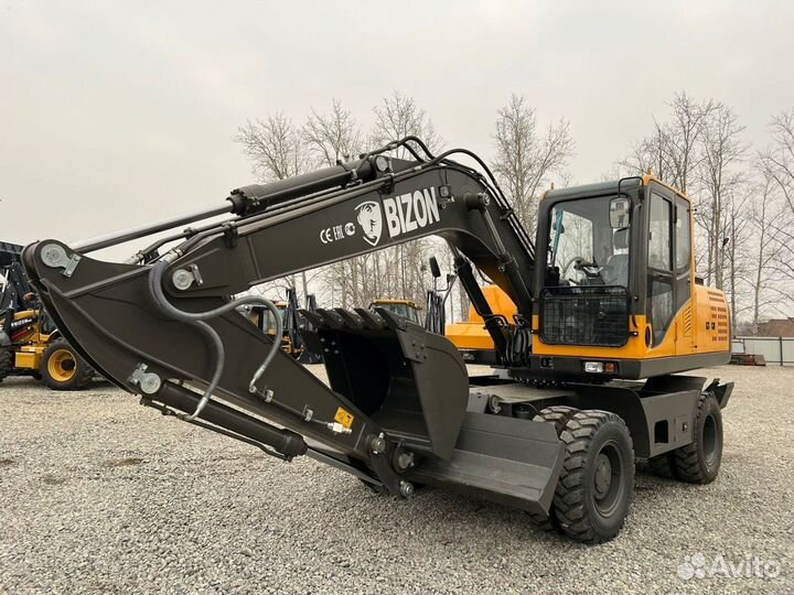 Колёсный экскаватор Bizon K150, 2024