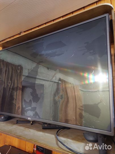 Телевизор SMART tv 43 LG