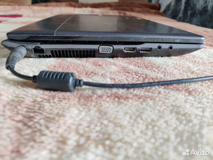 Ноутбук Samsung 300E5C (NP-300E5C-U03RU)