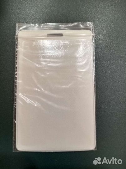 Чехлы для бейджа