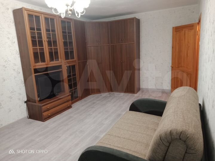 2-к. квартира, 52 м², 3/9 эт.