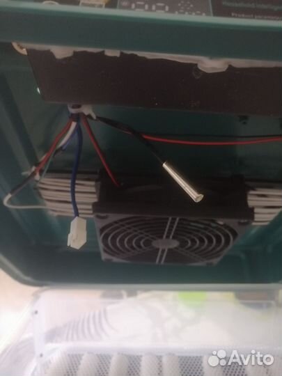 Инкубатор для яиц автоматический