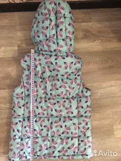 Продаю жилетку,шапочку и снуд