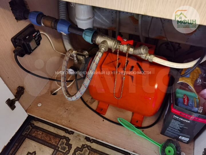 Дом 52 м² на участке 9,5 сот.