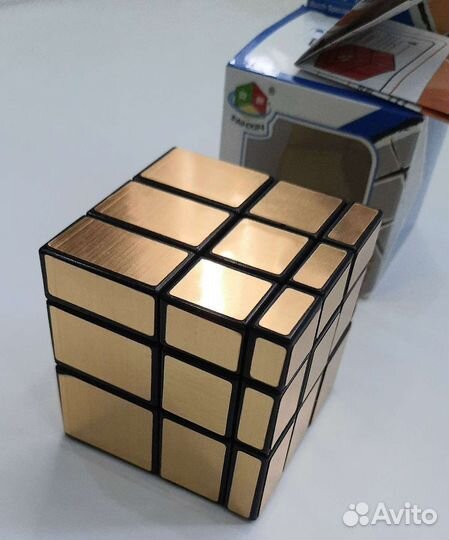 Мягкие игрушки свинка и петушок